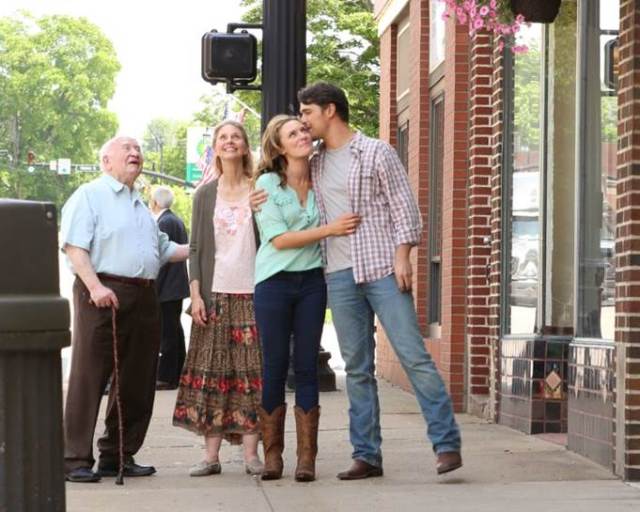 Diogo Morgado_Ed Asner_LOVE FINDS YOU IN VALENTINE