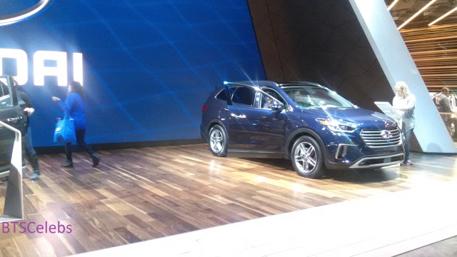 ChicagoAutoShow2016_BTSCelebs_8